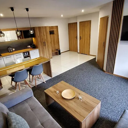 Kania * 什恰夫尼察